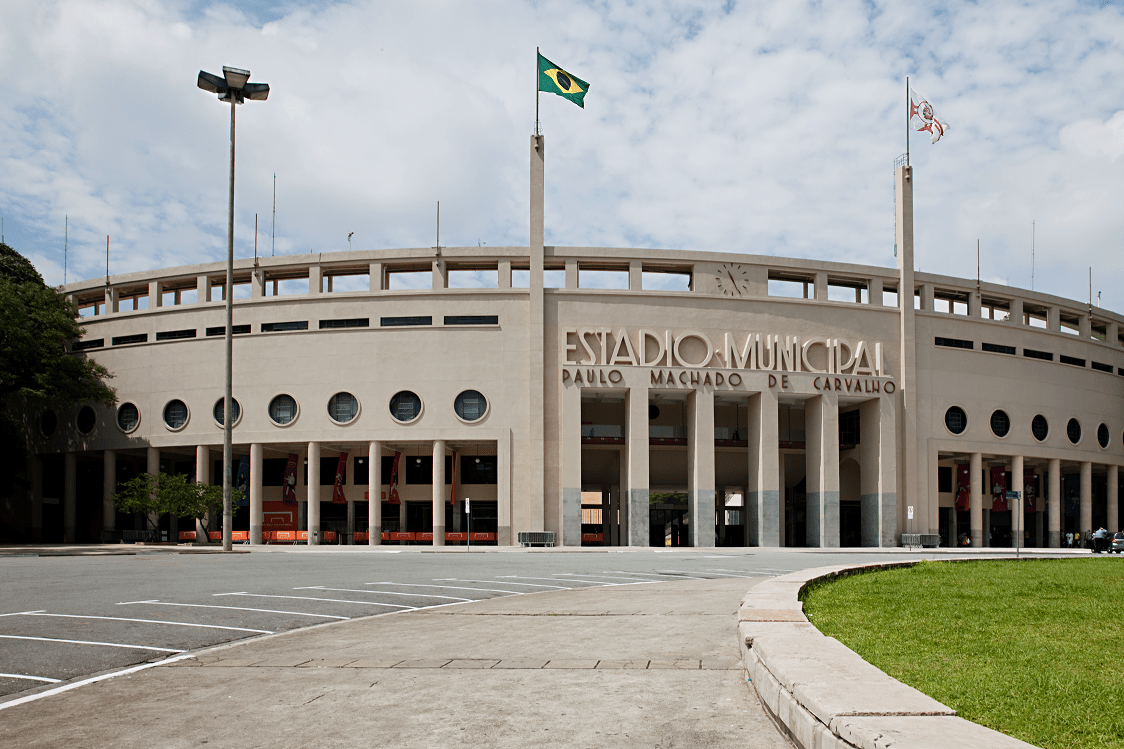 Fachada do estádio do Pacaembu, em estilo Art Déco