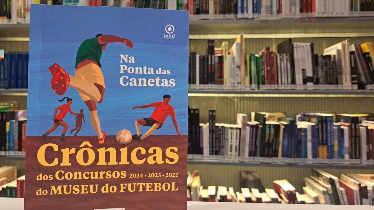 Imagem com o livro: Na Ponta das Canetas, do Concurso de Crônicas do Museu do Futebol
