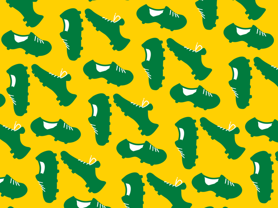 Imagem com o fundo amarelo, pequenas chuteiras verdes compoem o quadro